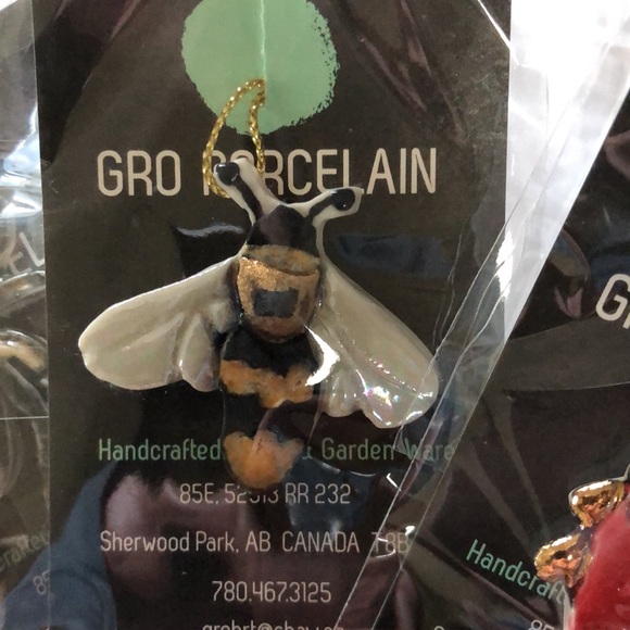 Mini Porcelain insect ornaments - Picture 3 of 4